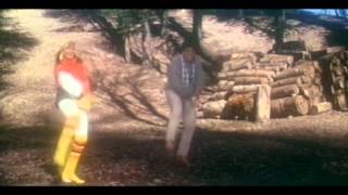 Poster hum aap ki zulfon se khele