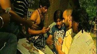 Poster na ghar ke na ghaat ke