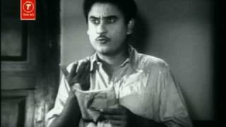 Poster munna bada pyara lyrics – kishore kumar