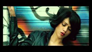 Poster thehree si zindagi