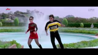 Poster ankhiyon se goli maare