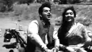 Poster maang ke saath tumhara lyrics – asha bhosle