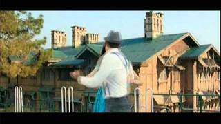 Poster sabse peeche hum khade